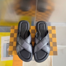 Louis Vuitton Slippers